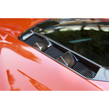Load image into Gallery viewer, Chevrolet Corvette C8 & C8 Z06 Rear Hatch Vents 2020-UP