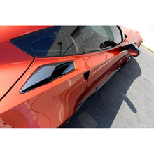 Load image into Gallery viewer, Chevrolet Corvette C7 Stingray / C7 Z06 Quarter Panel Intake Vents 2015-2019