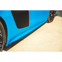 Load image into Gallery viewer, Audi R8 Side Rocker Extensions/ Side Skirt 2016-2018
